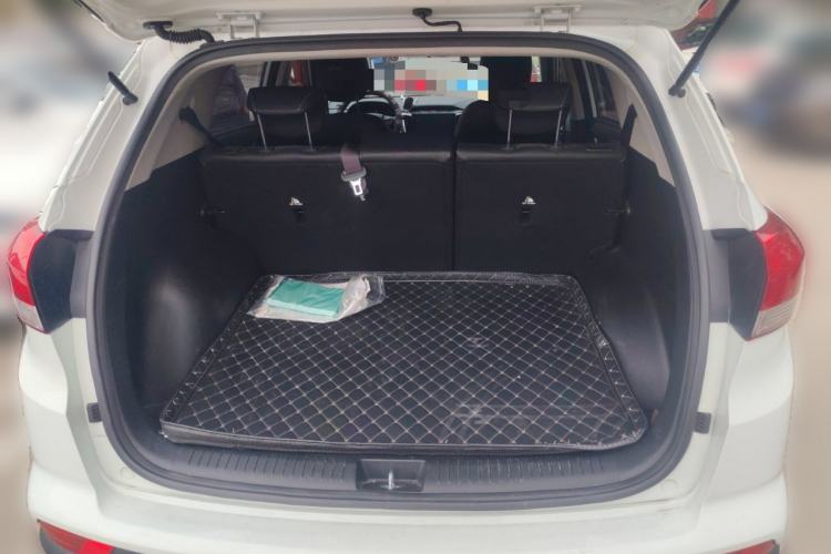 Used Hyundai ix25 2017 1.6L Automatic Smart Version Trunk