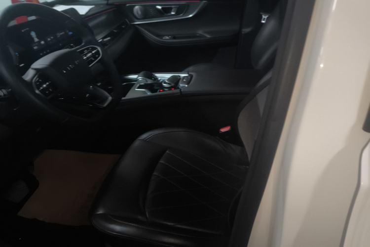 Used Chery Tiggo 8 PLUS 2024 Champion Edition 290TGDI DCT Deluxe Version 5-Seater