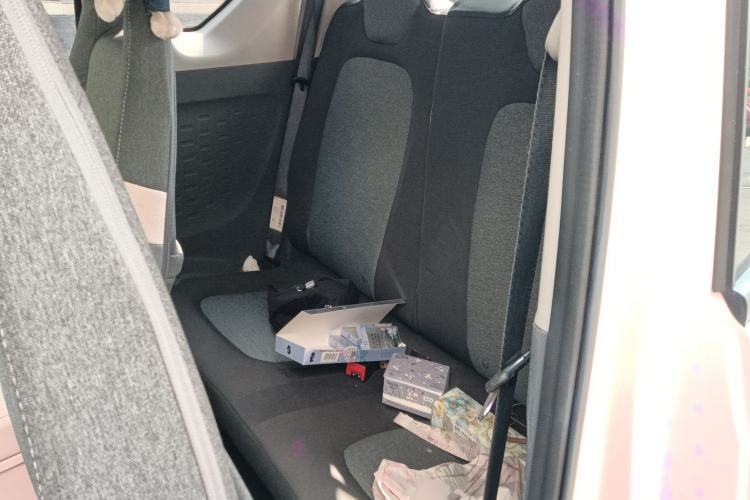 Used Wuling Hongguang MINIEV 2021 Macaron Fashion Model Lithium Iron Phosphate
