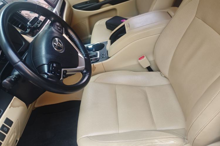 Used Toyota Highlander 2015 2.0T Four-Wheel Drive Luxury Edition 7-Seater