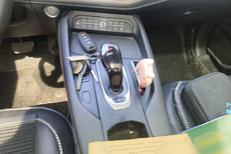 Used Haval F7 2021 1.5T Two-Wheel Drive i-Type Gear Lever