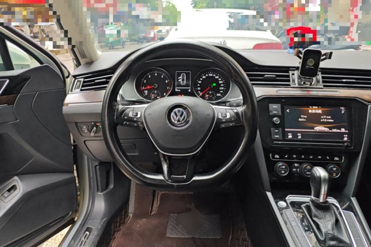 Used Volkswagen Magotan 2019 330TSI DSG Luxury Model China V Standard