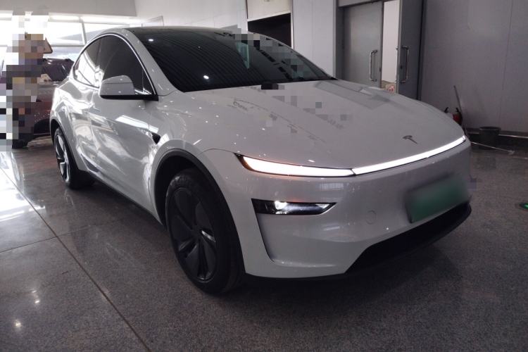 Used Tesla Model Y 2025 Rear-Wheel-Drive Version