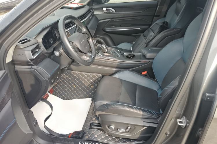 Used Lynk & Co 05 2020 2.0TD Two-Wheel Drive Shine Halo
