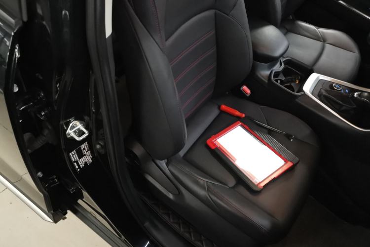 Used Toyota Wildlander New Energy 2021 High-Performance Edition 2.5L Two-Wheel Drive Powerful Version
