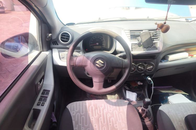 Used Suzuki Alto 2013 Revised Version 1.0L Manual Comfort Edition