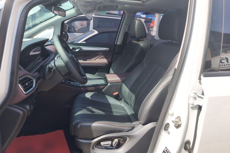 Used GAC Trumpchi M6 2023 PRO 270T DCT Luxury Edition Left Front Seat