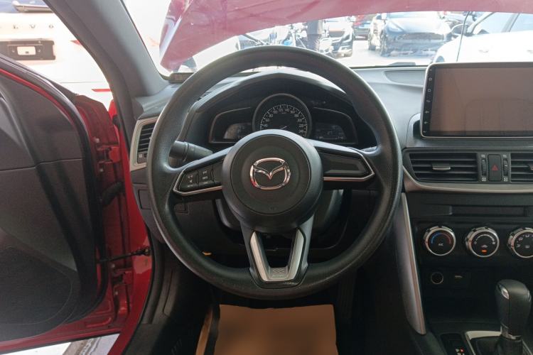 Used Mazda CX-4 2018 2.0L Automatic Two-Wheel Drive Blue Sky Dynamic Version China V Standard
