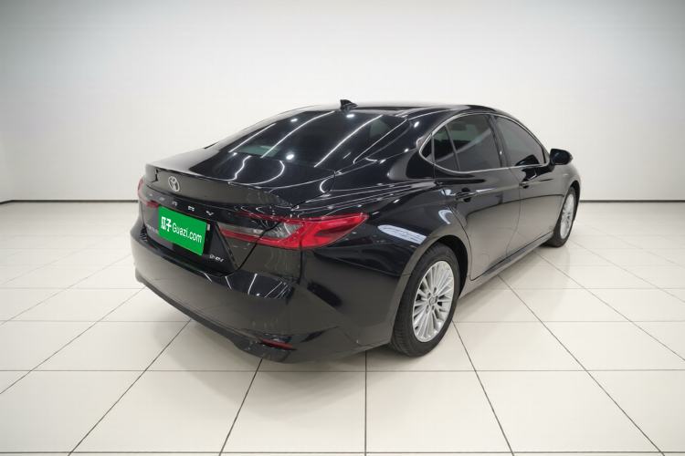 Used Toyota Camry 2024 Dual-Motor 2.0 HE Elite Edition