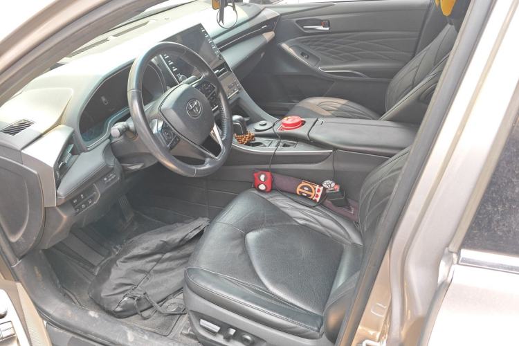 Used Toyota Avalon 2019 Dual-Engine 2.5L XLE Prestige Version China VI Standard Left Front Seat
