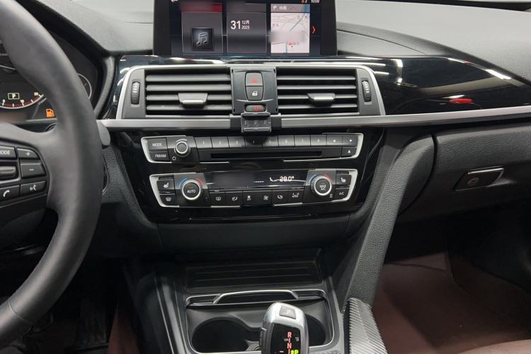 Used BMW 3 Series 2019 320Li xDrive Fashion Model