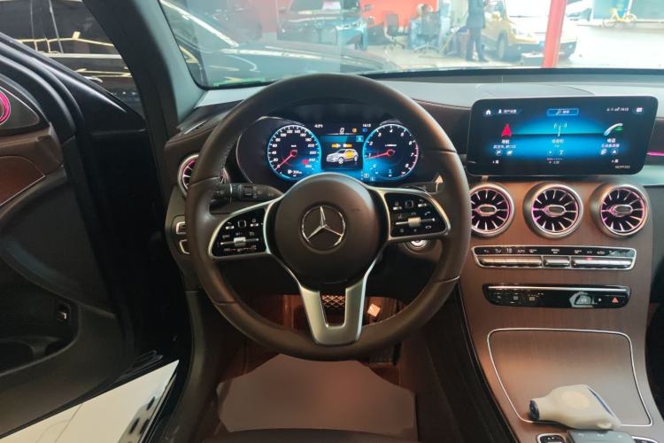 Used Mercedes-Benz GLC 2021 GLC 300 L 4MATIC Dynamic Model
