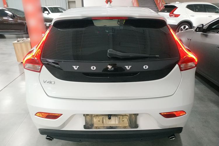 Used Volvo V40 2015 1.6T Zhiyi Edition Rear