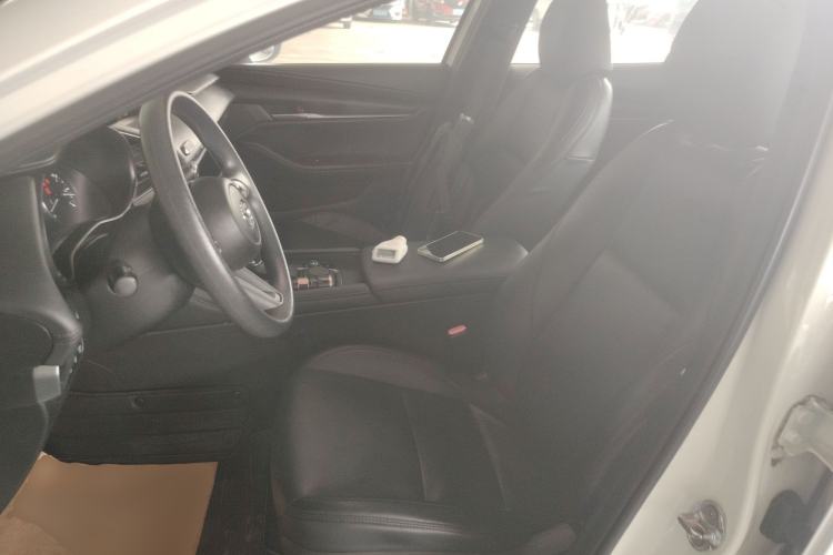 Used Mazda 3 Axela 2020 1.5L Automatic ZhiMei Edition Left Front Seat