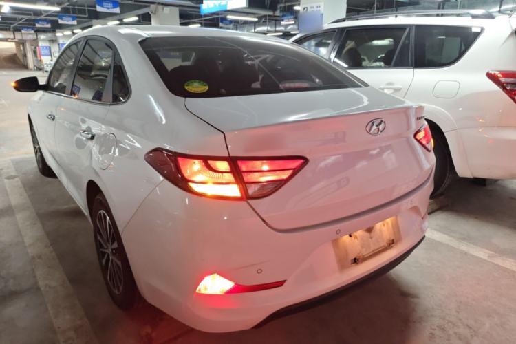 Used Hyundai Celesta 2017 1.6L Automatic Yueshin Edition DLX Exterior 2
