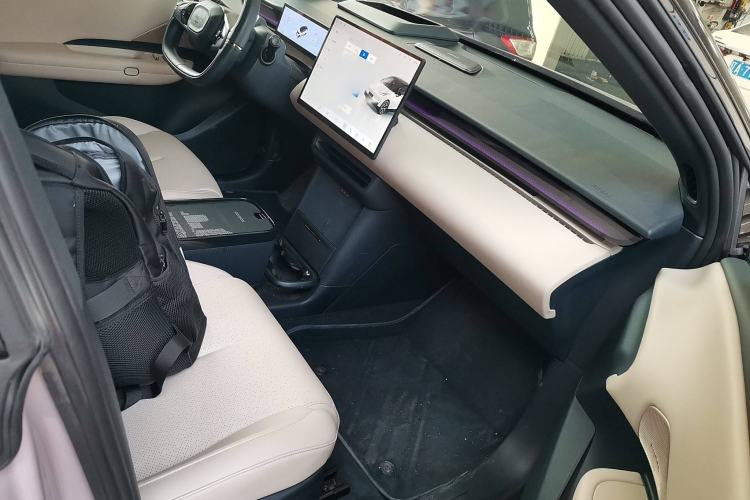 Used Lynk & Co Z20 2025 530 km Range Rear-Wheel Drive Max
