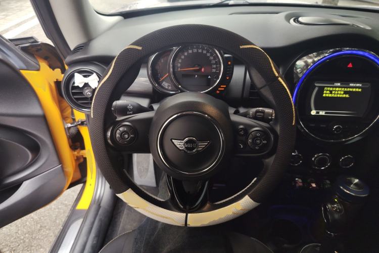 Used MINI MINI 2014 1.5T COOPER Fun