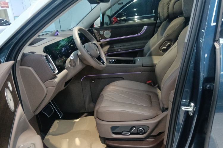 Used Hima AITO M9 2024 Range-Extended Ultra Version 52 kWh 6-Seater Model
