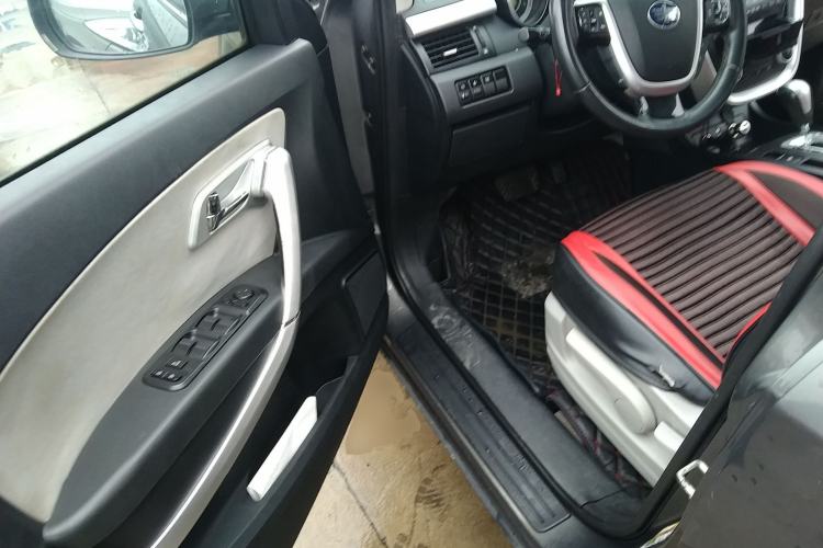 Used Bestune X80 2013 2.0L automatic comfort version Driver Seat