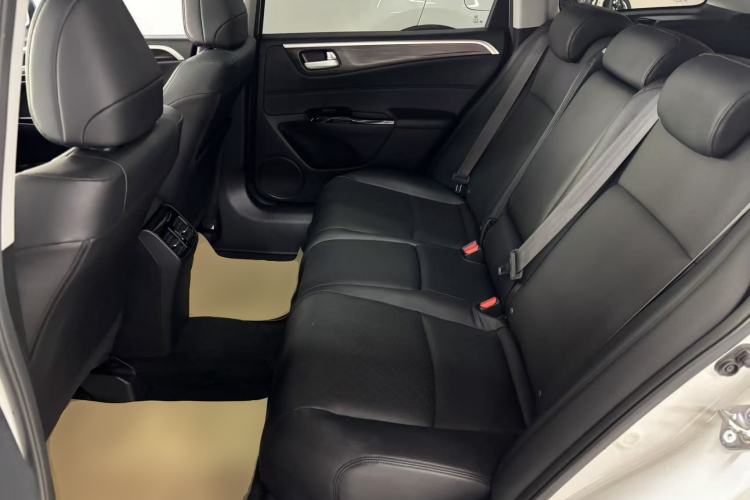 Used Honda Jade 2017 210 TURBO CVT Luxury Edition 5 Seats
