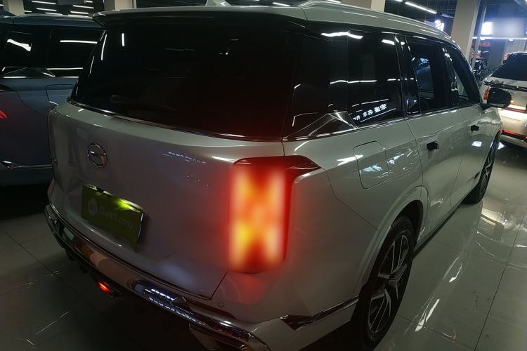 Used GAC Trumpchi GS8 2022 Dual-Engine Series 2.0TM Four-Wheel Drive Prestige Edition (6 Seats) Rear Right 45 Deg