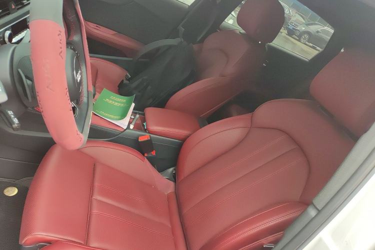 Used Audi A4L 2025 2 Million Units Enjoyment Version 40 TFSI Luxury Dynamic Edition