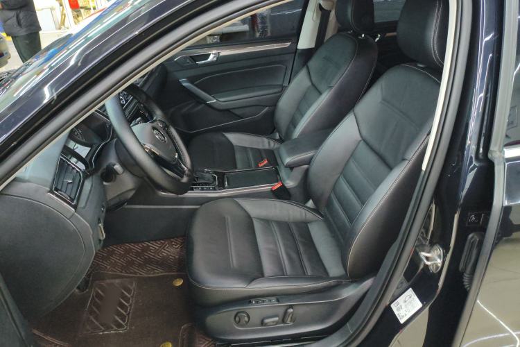 Used Volkswagen Passat 2017 330TSI DSG Prestige Edition Left Front Seat