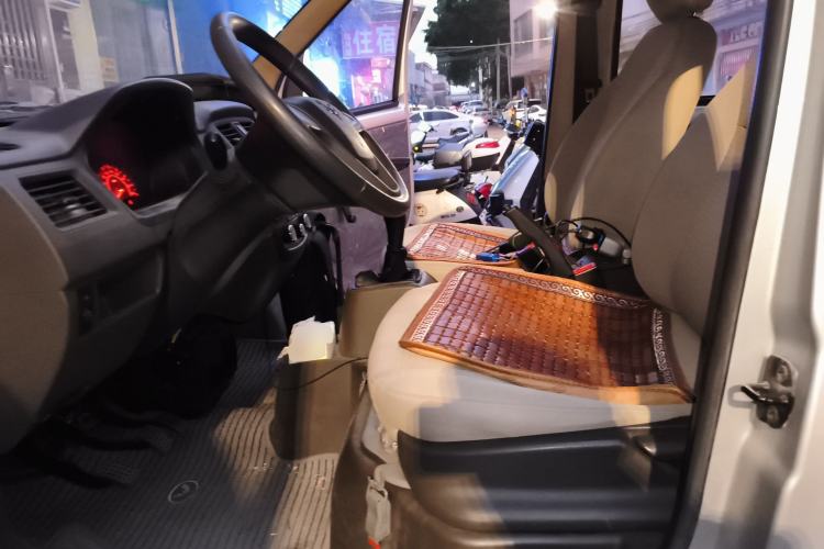 Used Wuling Rongguang S 2021 1.2L Base Model 7-Seater LSI Left Front Seat