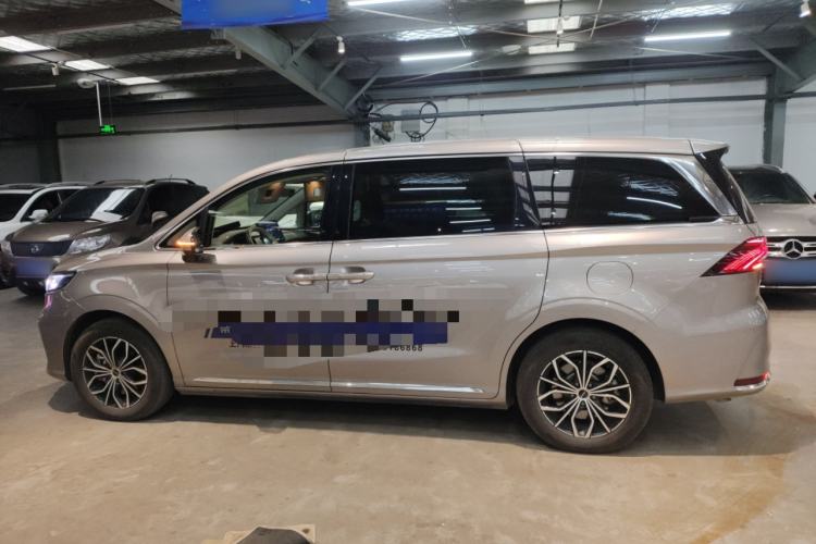 Used Roewe iMAX8 New Energy 2025 1.5T DMH Lu Zun Deluxe Edition
