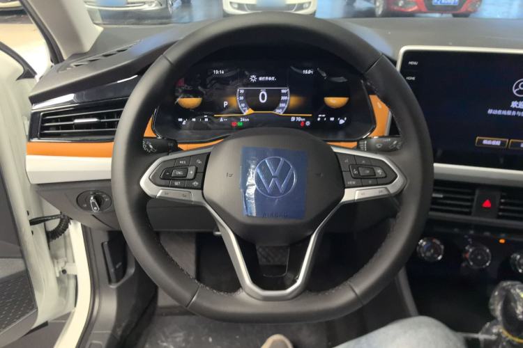 Used Volkswagen Bora 2026 200TSI DSG Yuexing Navigation Edition Steering Wheel
