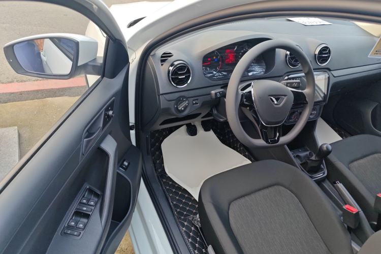 Used Jetta VA3 2024 1.5L Manual Entry-Level Version