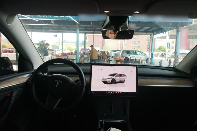 Used Tesla Model Y 2022 Rear-Wheel-Drive Version