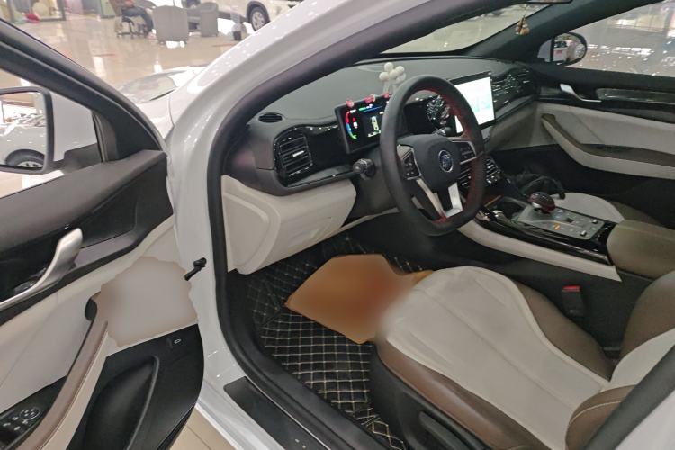 Used BYD Qin PLUS 2024 HONOR Edition DM-i 55KM Leading Model