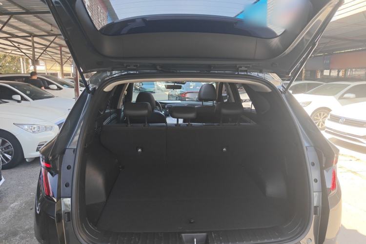 Used Hyundai Tucson 2023 Tucson L 1.5T Automatic Two-Wheel Drive DLX Luxury Edition Trunk