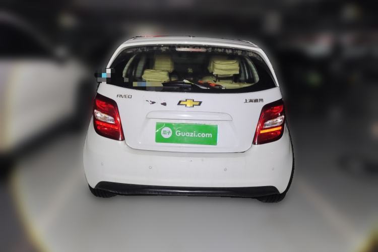 Used Chevrolet Aveo Sonic 2014 Hatchback 1.6 SX AT Fashion Edition