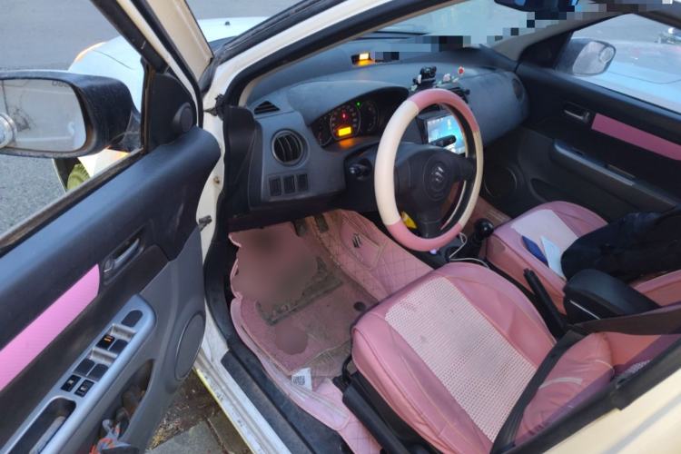 Used Suzuki Swift 2013 1.3L Manual Value Edition
