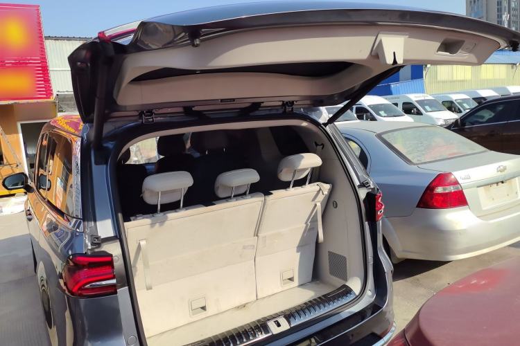 Used Roewe iMAX8 2022 400TGI Prestige Edition
