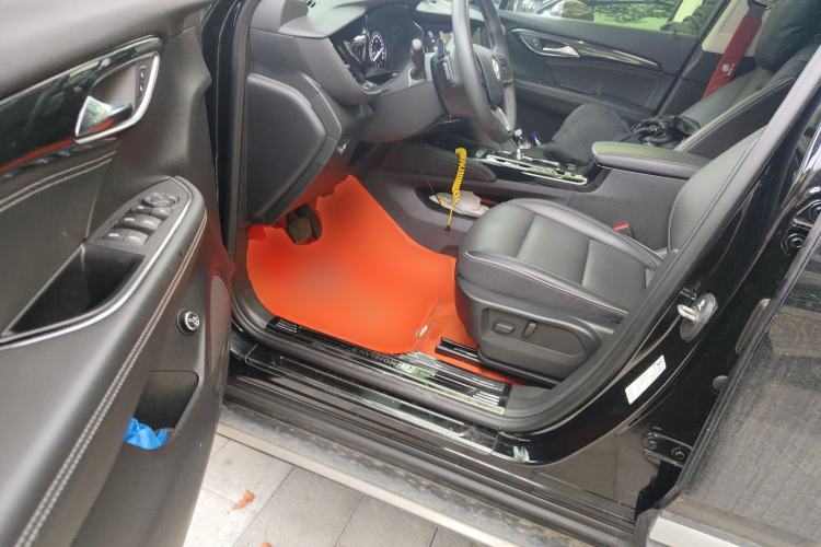 Used Buick Envision 2023 Encore Plus 652T Five-Seat Luxury Model
