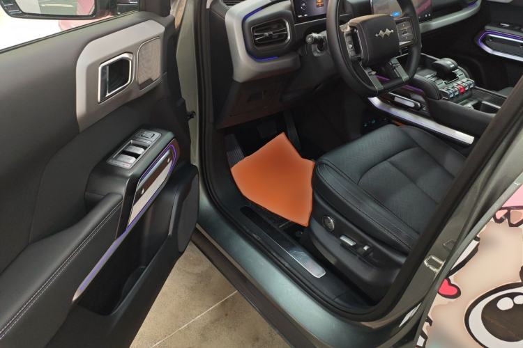 Used Formula Leopard Titanium 3 2025 501 km Four-Wheel Drive Drone Edition