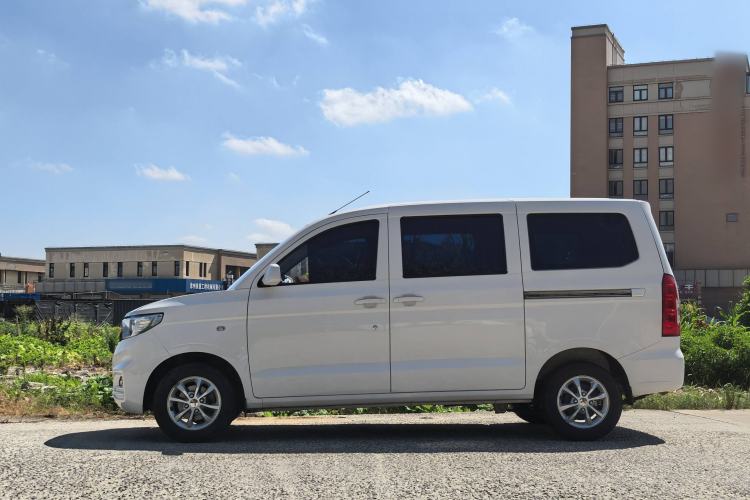 Used Wuling Hongguang V 2022 1.5L Enjoy Edition Hydraulic Power Steering LAR