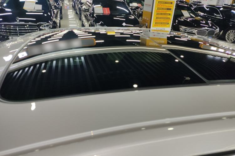 Used Volvo S90 New Energy 2020 T8 e-Drive Hybrid – Zhiyi Luxury Edition Roof