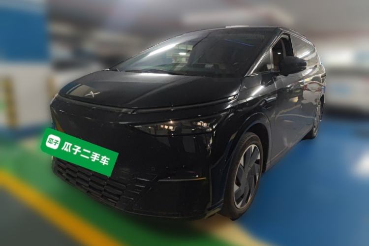 Used XPeng X9 2024 702 Ultra-Long Range Max