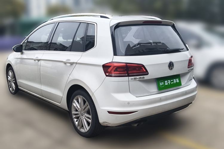 Used Volkswagen Golf Sportsvan 2018 230TSI Automatic Luxury Model
