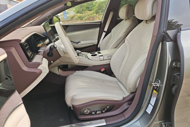 Used Denza Z9GT 2024 1100 4x4 Ultra First Edition