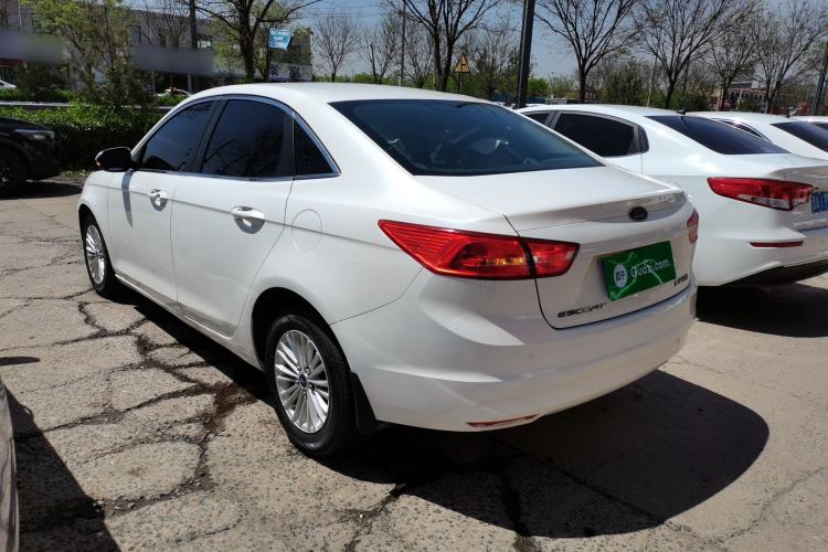 Used Ford Escort 2015 1.5L Automatic Comfort Edition