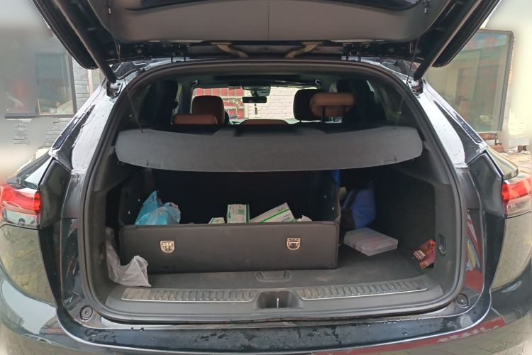 Used Buick Envision 2020 Encore S 652T Four-Wheel Drive Luxury Model Trunk