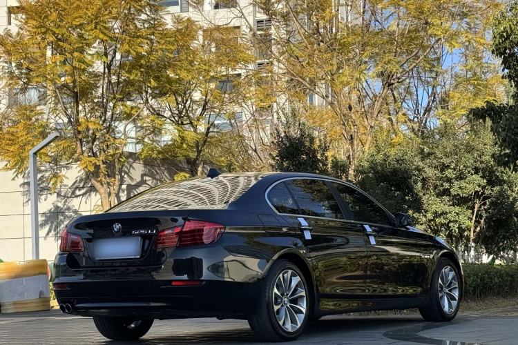 Used BMW 5 Series 2017 525Li Leading Model