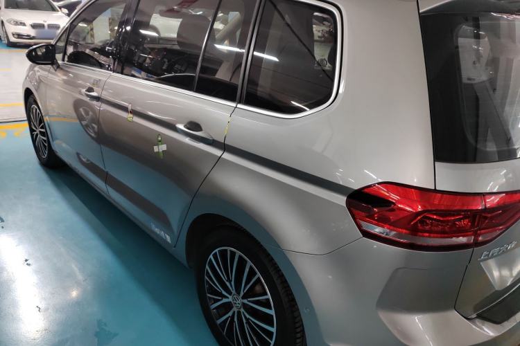 Used Volkswagen Touran 2018 Volkswagen Touran L 330TSI DSG Luxury Edition