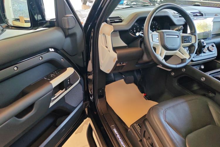 Used Land Rover Defender 2023 Facelift 90 3.0T P400 XS