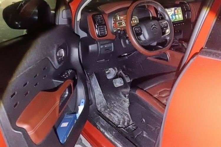 Used Citroen C5 AIRCROSS 2017 380THP Luxury Model Driver Seat